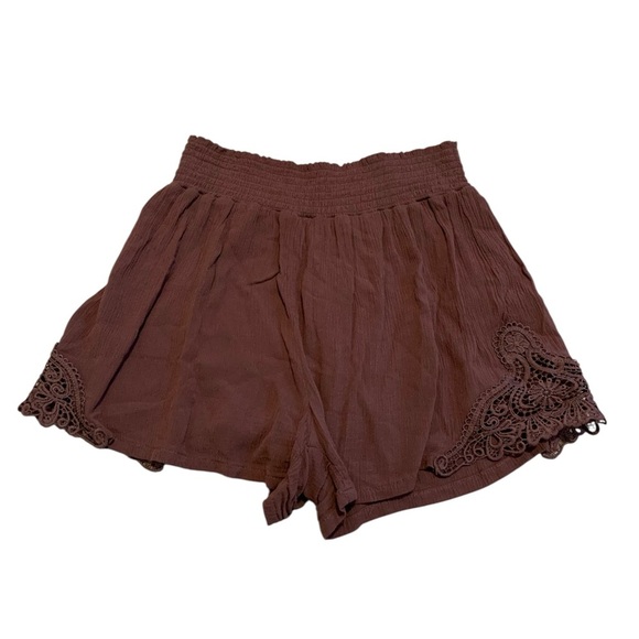 💜 ARDENE M/M Brown Smocked Waist Crochet Lace Trim Flowy Shorts - Picture 1 of 7